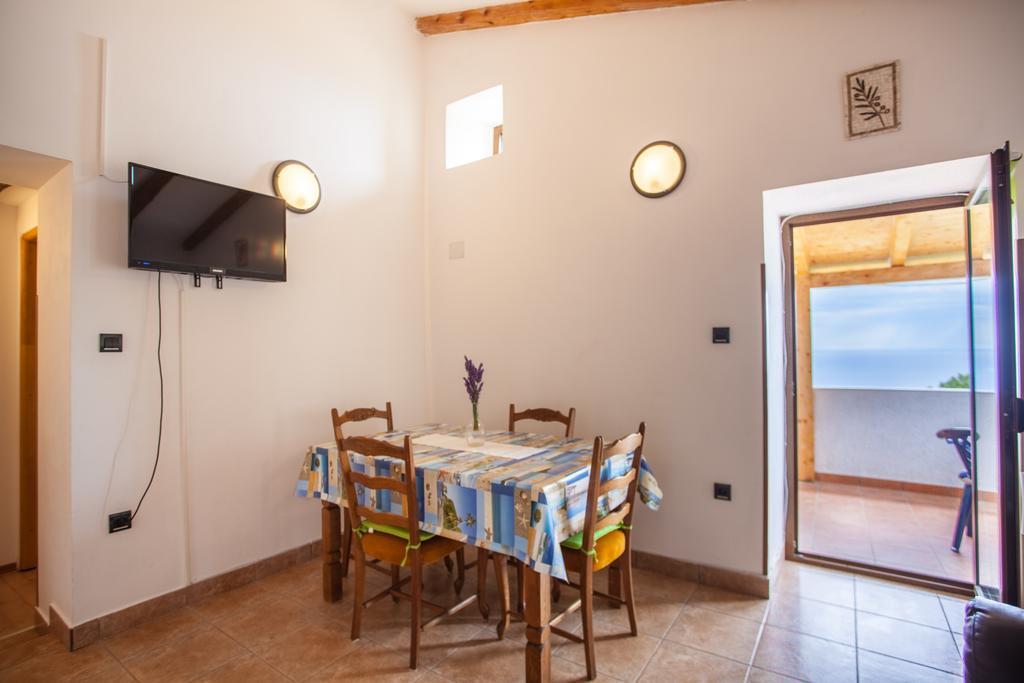 Martinšćica Apartment Vidovici מראה חיצוני תמונה
